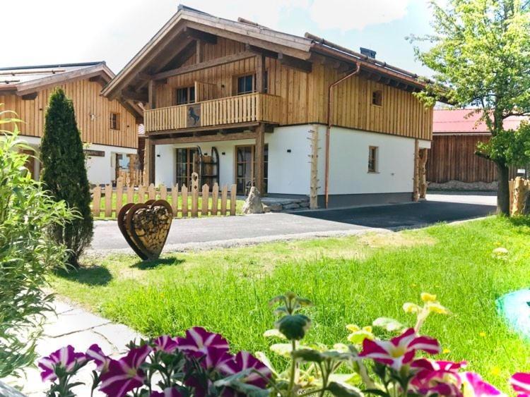 Sieglhub Chalets - Appartements - Hotel Flachau Zewnętrze zdjęcie