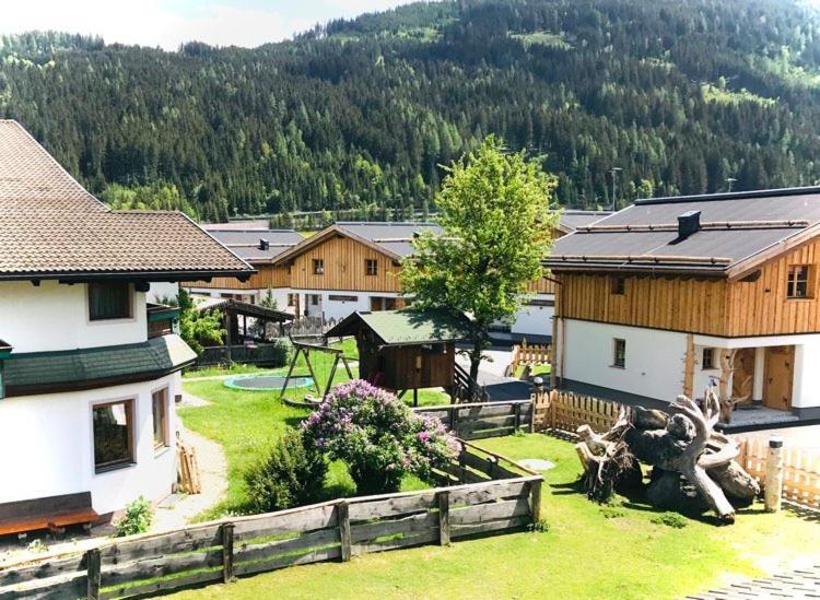 Sieglhub Chalets - Appartements - Hotel Flachau Zewnętrze zdjęcie